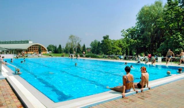 Hotel Don Quijote Középkori Panzio és Étterem Lenti Esterno foto
